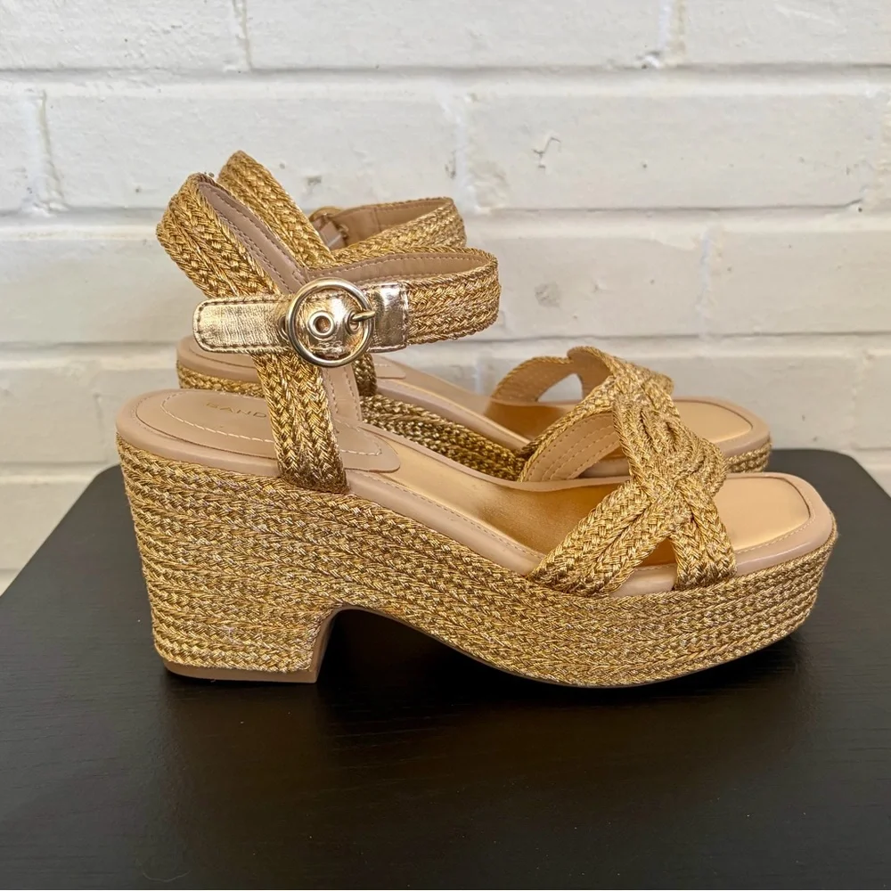 Bandolino Sabinna Platform Wedge in Gold, SZ 8.5 NWOB - Picture 3 of 11